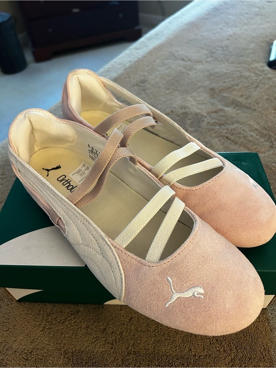 Puma Shoes - Puma pink suede speed at ballet sneakers sz. 9 NIB